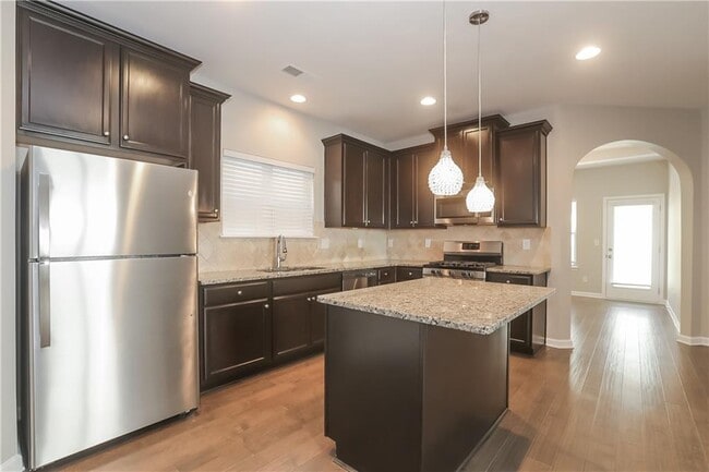 Building Photo - 2730 Trebek Ct