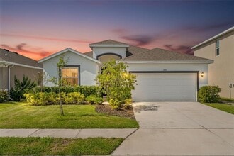 Building Photo - 3914 Lively Coral Pl
