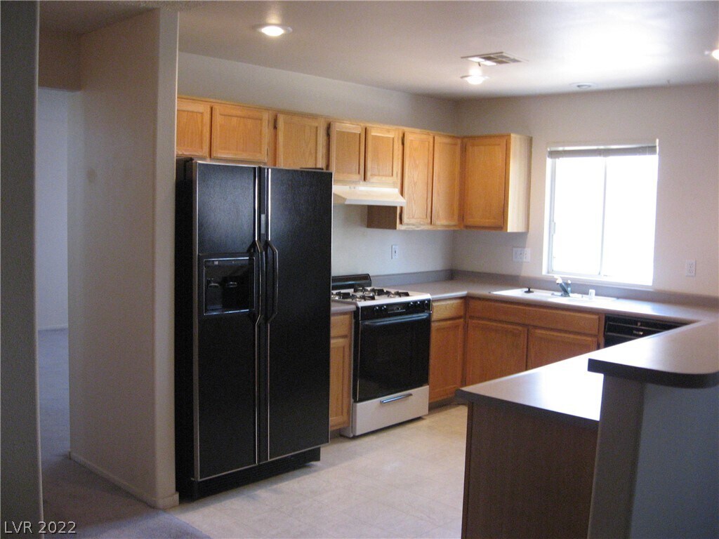 3325 Stacey Lyn Dr, Las Vegas, NV 89117 House Rental in Las Vegas, NV