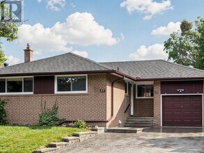 Building Photo - 59 Woodgarden Crescent