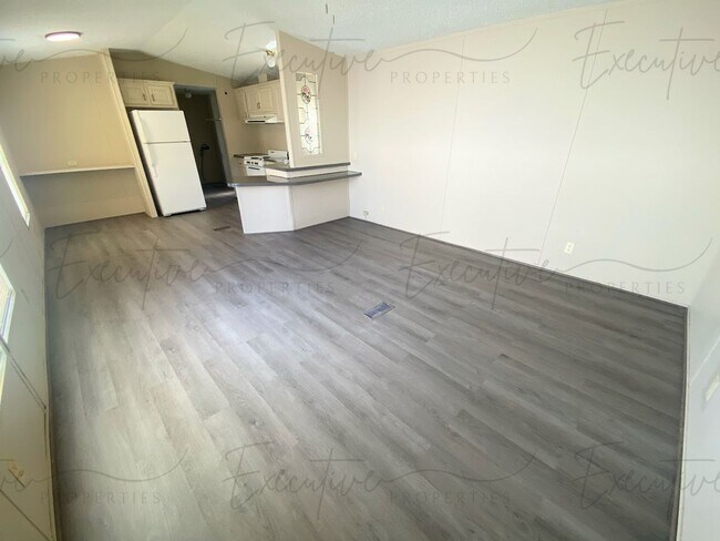 Foto del edificio - Remodeled Mobile Home: 2 Bed, 1 Bath in Sulphur, LA