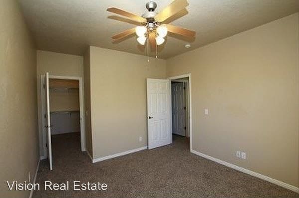Building Photo - 1625 Green Canyon Rd