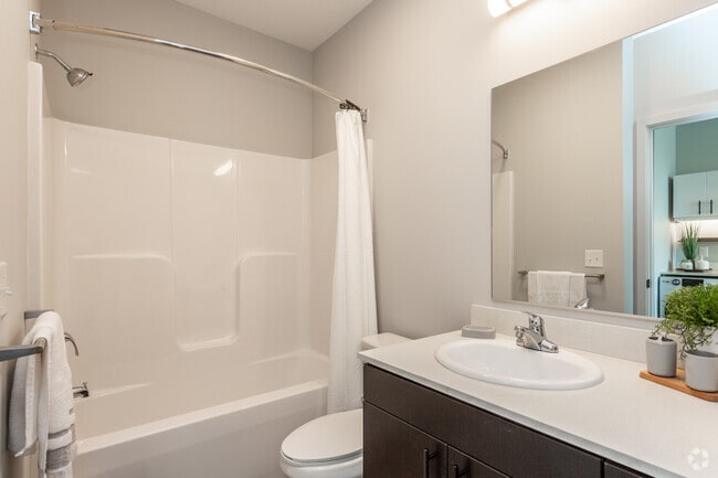 Studio, 1BA - The Micklin/426 SF - Muse Omaha