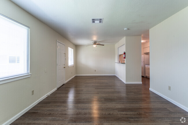 Living Room - Castlewood Apartments