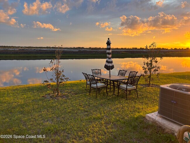 Foto del edificio - 3638 Grappler Cir SE