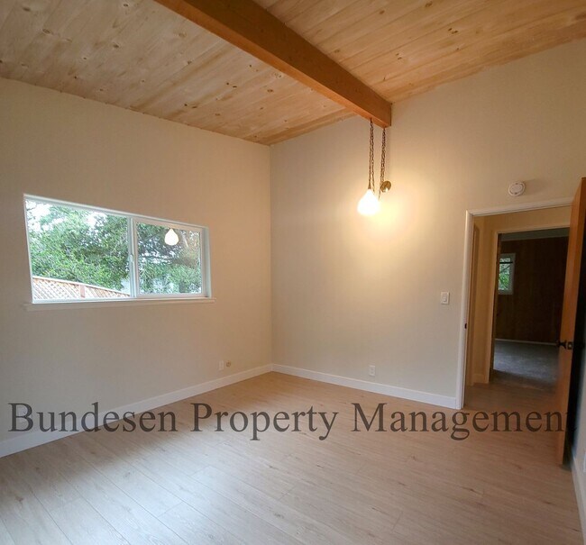 Foto del edificio - Serene and tranquil living