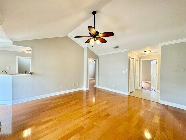 Foto del edificio - 8615 Mallard Reserve Dr