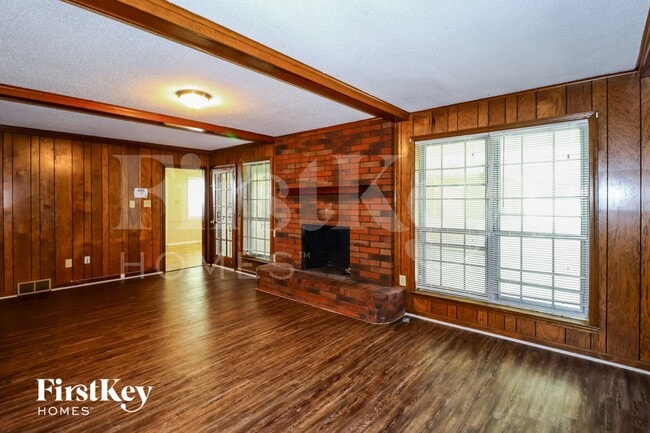 Foto del edificio - 2082 Leichester Ln