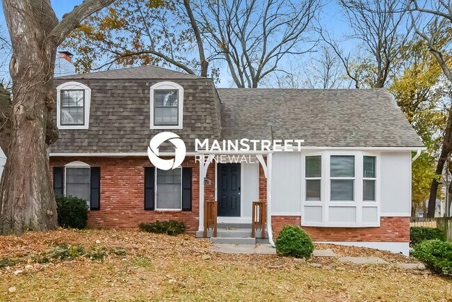 Foto del edificio - 4 Bedroom Pet-Friendly Home in LENEXA, KS ...