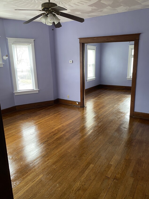 Living Room - 42 Rotary Ave