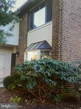 Building Photo - 58 Elan Ln