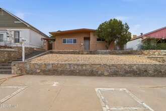 Building Photo - 2413 Copper Ave