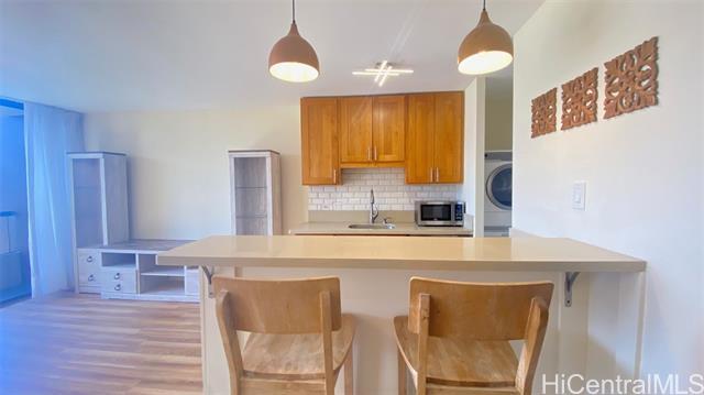 Building Photo - 320 Lili?uokalani Ave