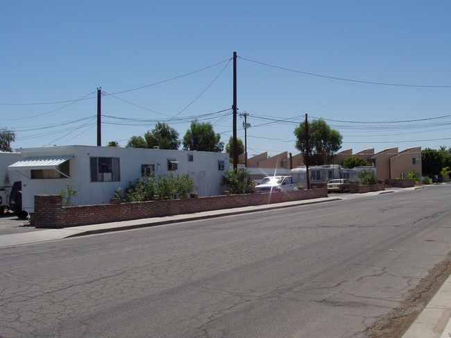 Foto del edificio - Tumbleweed Park