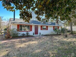 Building Photo - 3127 N Riverside Dr