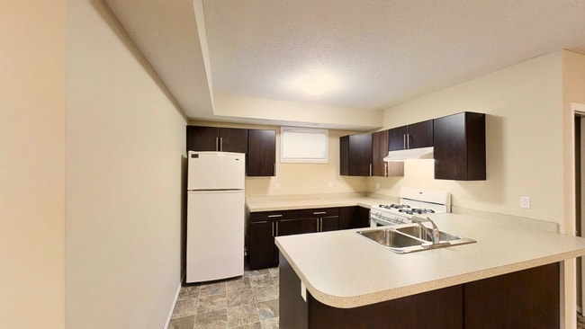 Photo du bâtiment - 11207-11298 98 St