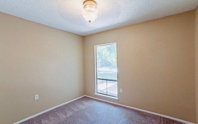 Building Photo - 5822 Moores Creek