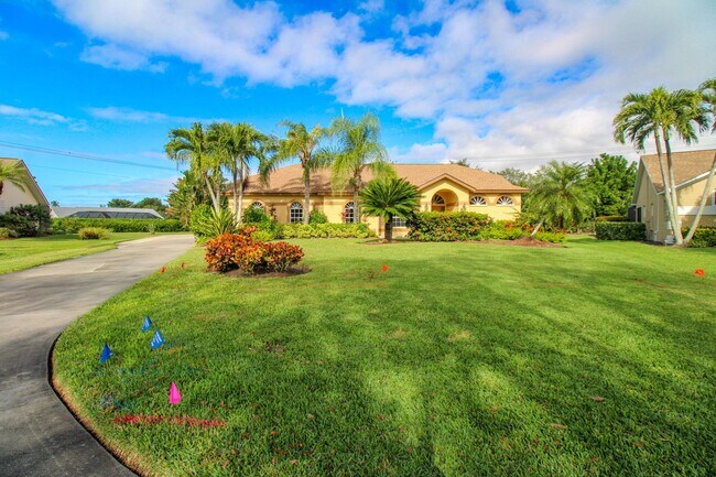 Foto del edificio - ***UNFURNISHED ANNUAL RENTAL*** BEAUTIFUL***ANNUAL POOL HOME***