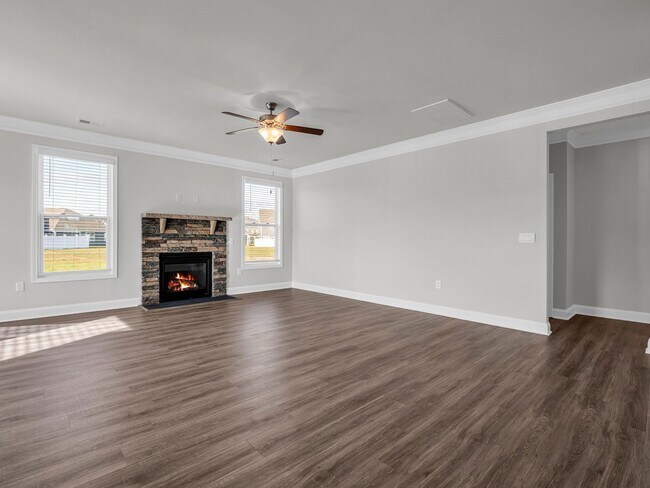 Foto del edificio - Luxurious New Constuction in Hendersonville