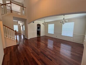 Building Photo - 1627 Penmark Ln