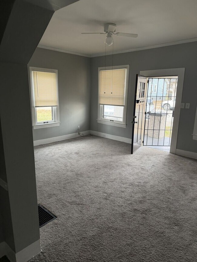 Foto del edificio - Cute and Cozy 2BD/1BA