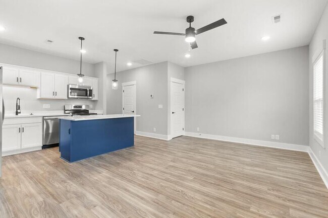 Foto del edificio - 504 Jonathan Wade Cir