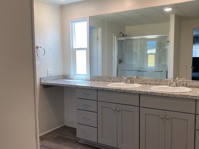 Building Photo - 3/2 Home in Kingslane in Gardnerville