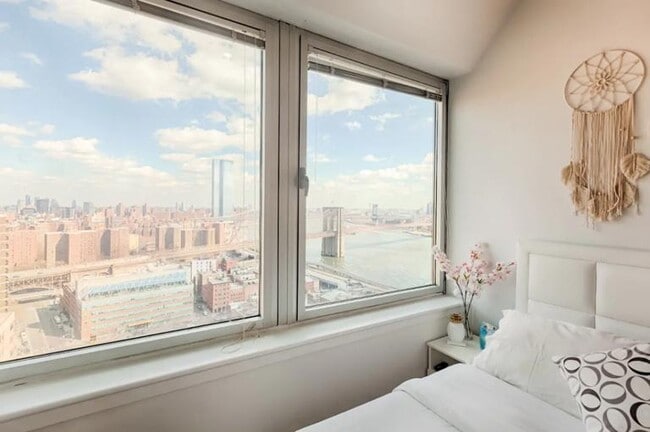 Building Photo - 4 bedroom in New York NY 10038