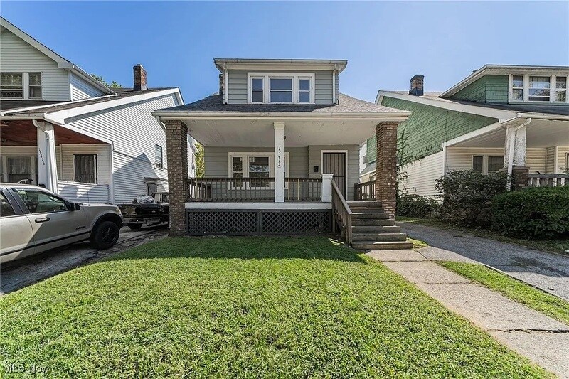 13412 5th Ave East Cleveland, OH 44112 – photo 1