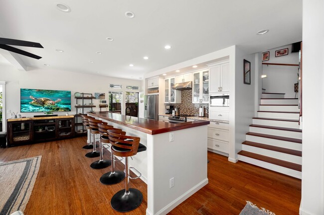 Building Photo - Fully Furnished Executive Retreat with Iconic Views - Stunning Sunrises - Elevated Island Living