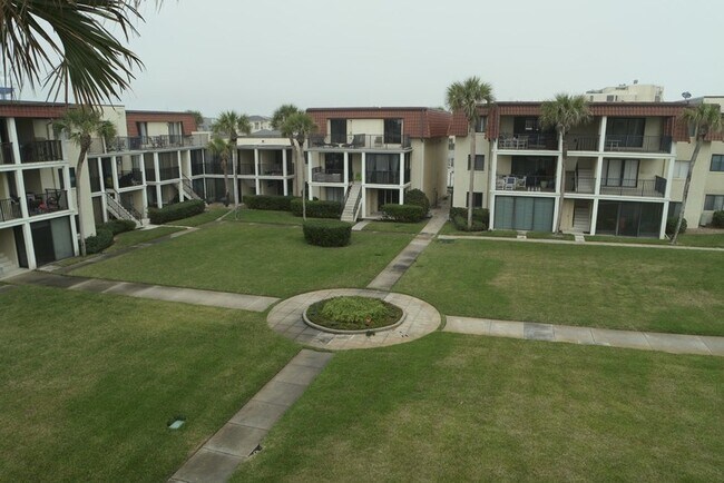 Foto del edificio - 2337 Costa Verde Blvd