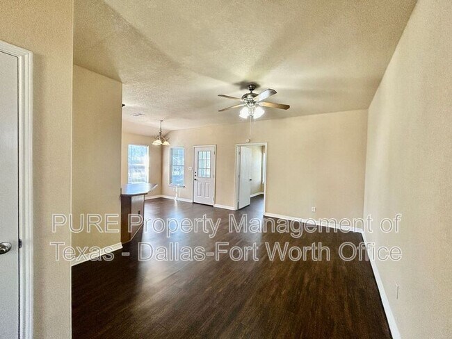 Foto del edificio - 208 W Franklin Ave