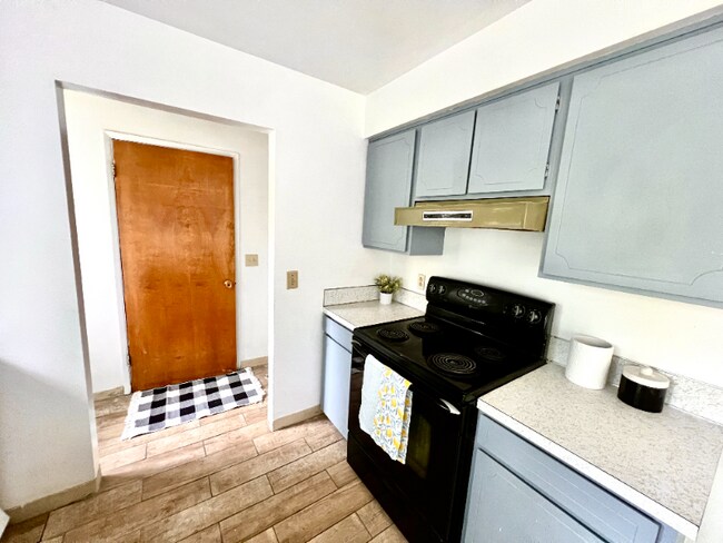 Foto del edificio - 3801 Nicholson Rd