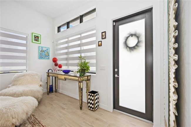 Foto del edificio - 7520 N Coolidge Ave