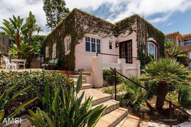 Building Photo - 3 br, 2 bath House - 1827 Amalfi St La Jolla