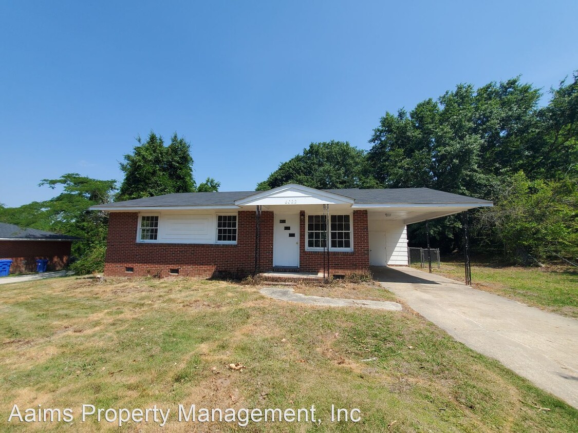 Primary Photo - 3 br, 1 bath House - 6022 Blairmore Place
