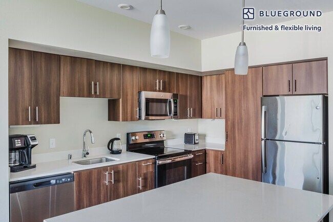 Foto del edificio - 13398 Newcastle Commons Dr