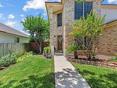 Foto del edificio - 5011 Wood Glen Dr