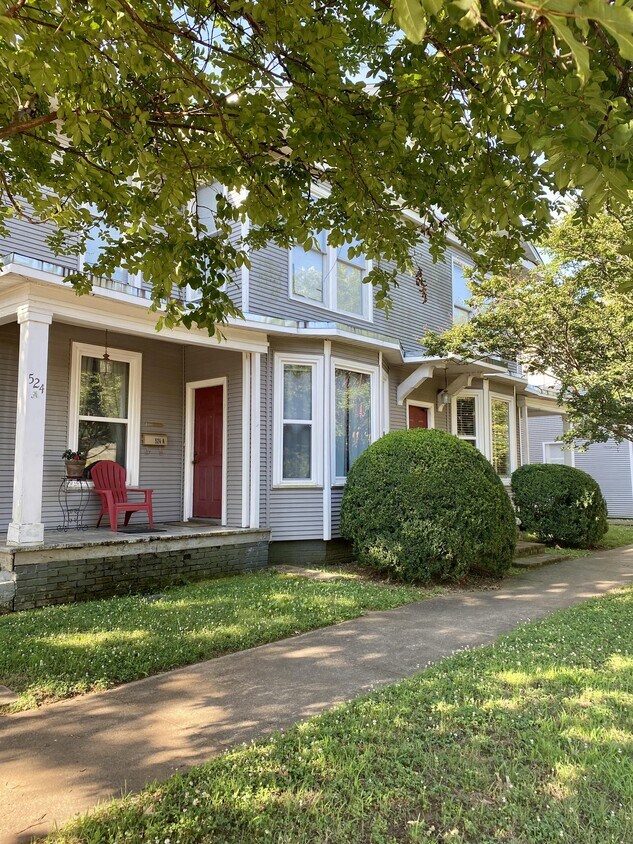 Foto principal - 522 E Tuscaloosa St