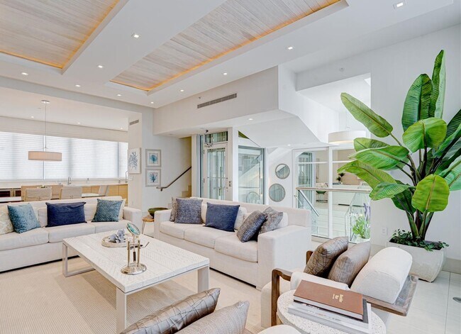 Foto del edificio - 9501 Collins Ave