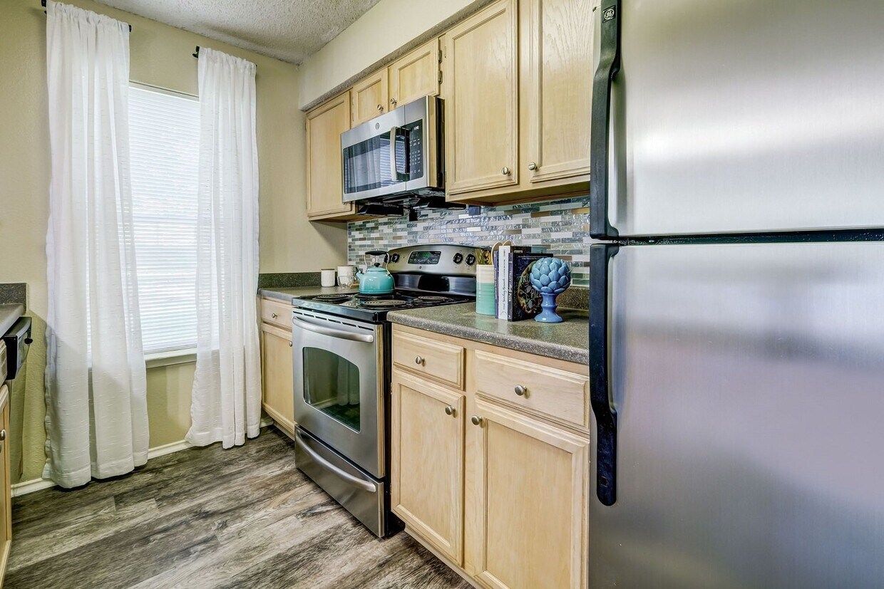 Club at North Hills Apartment Homes Apartments in Pittsburgh, PA