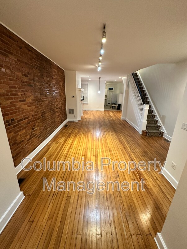 Foto principal - 1427 Monroe St NW
