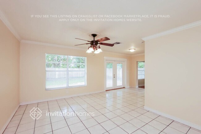 Foto del edificio - 7602 NW 40th St