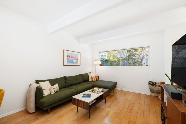 Foto del edificio - 4040 Grand View Blvd