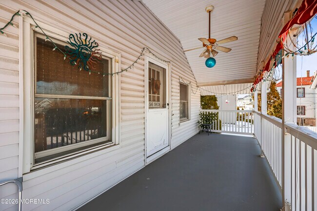 Foto del edificio - 321 Park Pl Ave