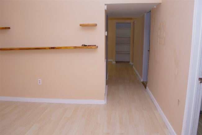 Foto del edificio - 1310 4th St