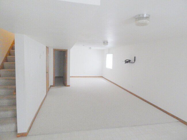 Foto del edificio - 718 Justice Dr