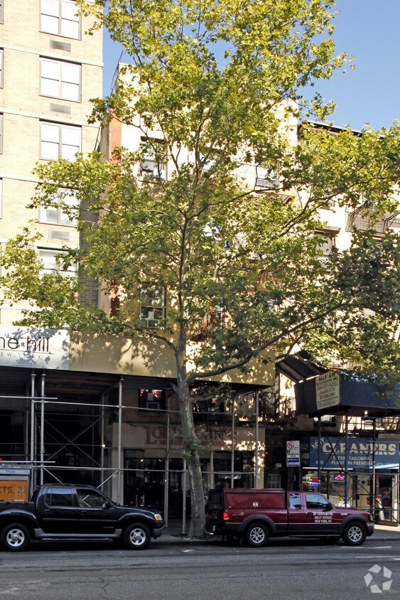 Building Photo - 428 Third Ave