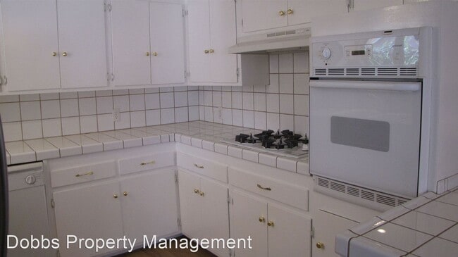 Building Photo - 4 br, 2 bath House - 2311 24th St.