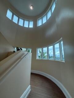 Foto del edificio - 5820 N Flagler Dr
